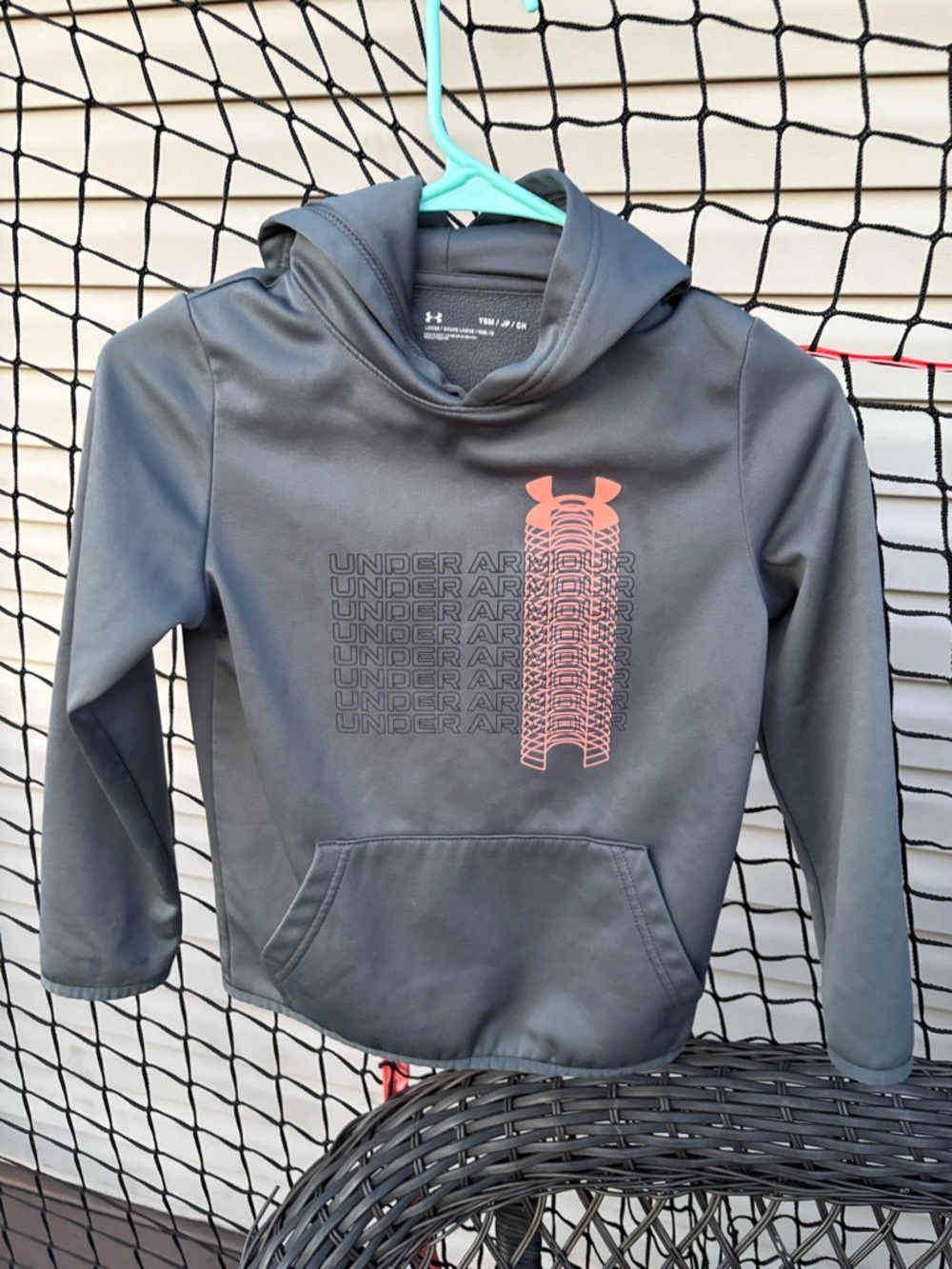 Boys UA Under Armour Dark GREY Hoodie - Youth Small